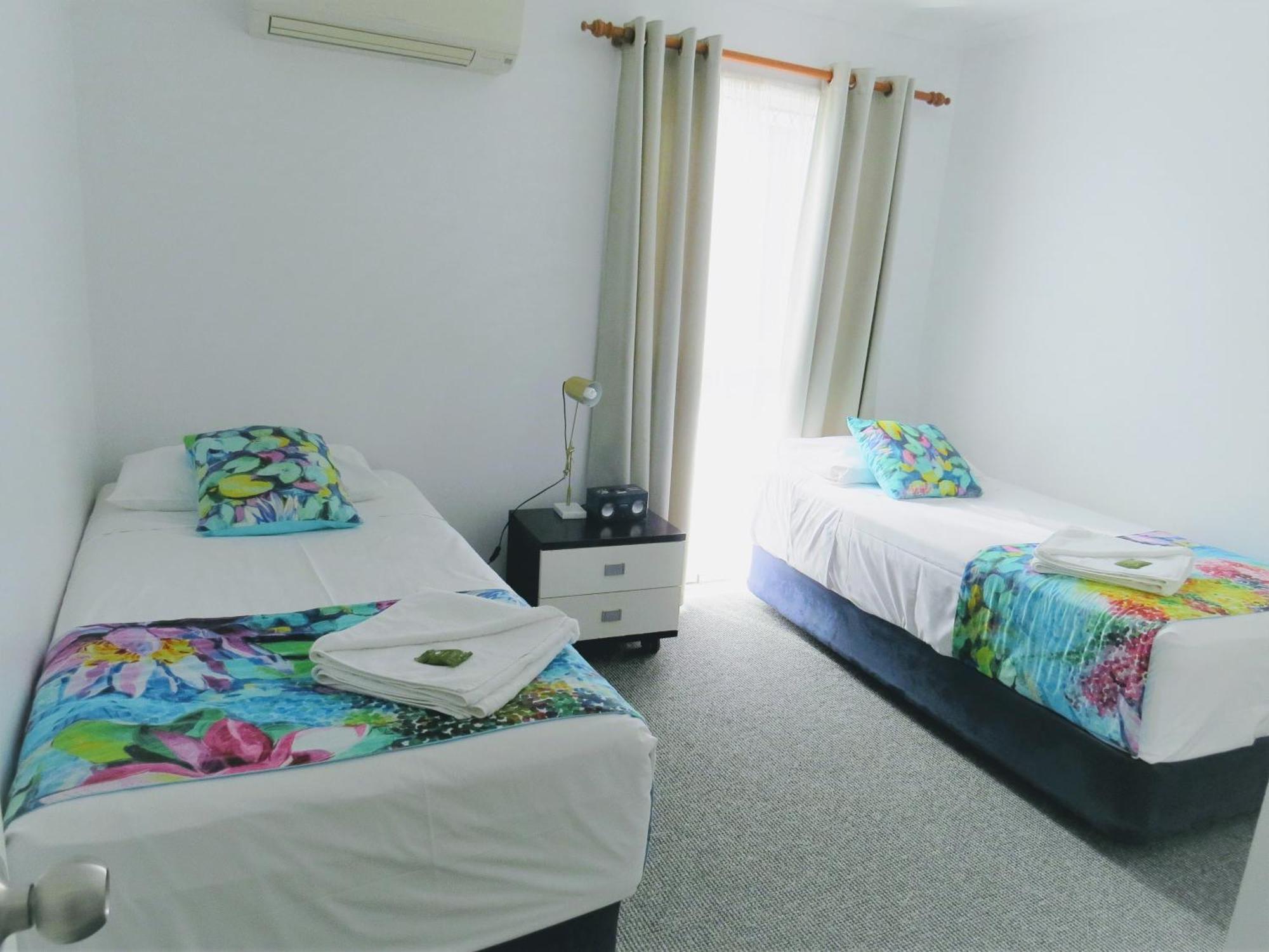 The Shores Holiday Apartments Mackay Szoba fotó