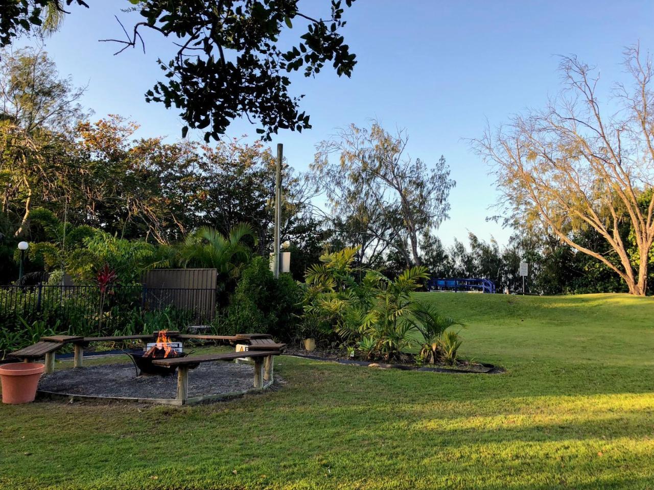 The Shores Holiday Apartments Mackay Kültér fotó