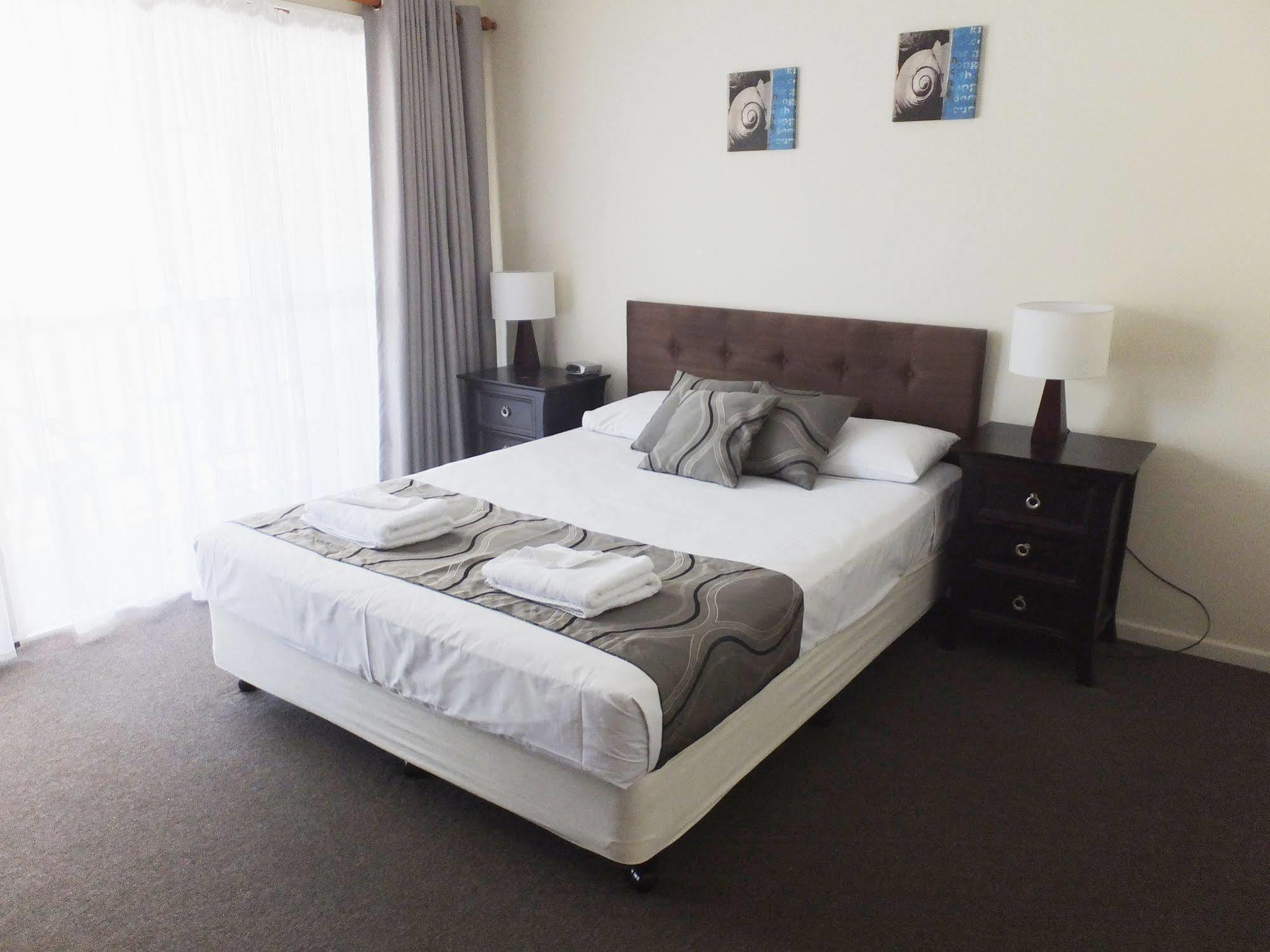 The Shores Holiday Apartments Mackay Kültér fotó