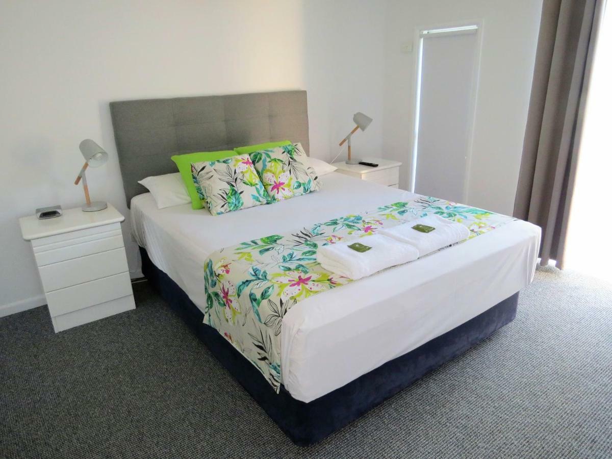 The Shores Holiday Apartments Mackay Kültér fotó